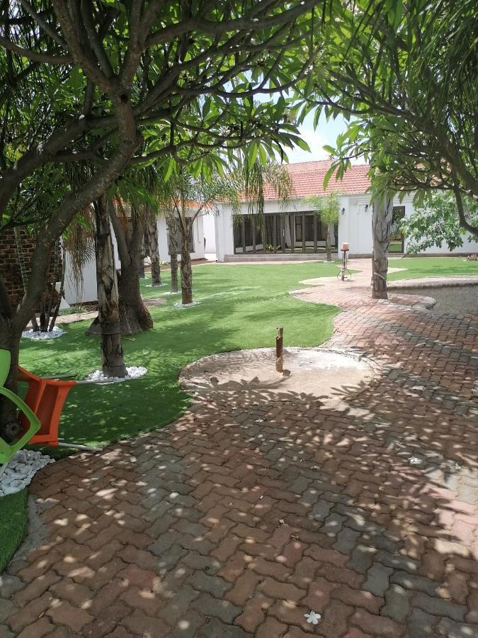 The Shamrock Hotel Polokwane Eksteriør bilde