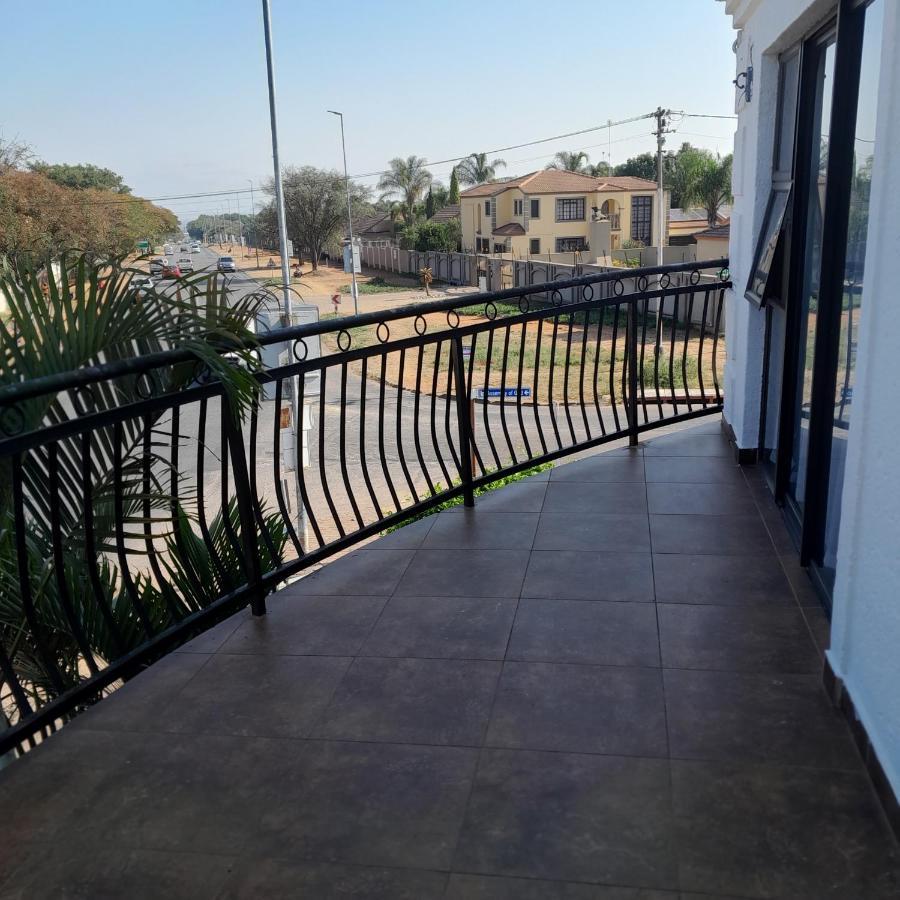 The Shamrock Hotel Polokwane Eksteriør bilde
