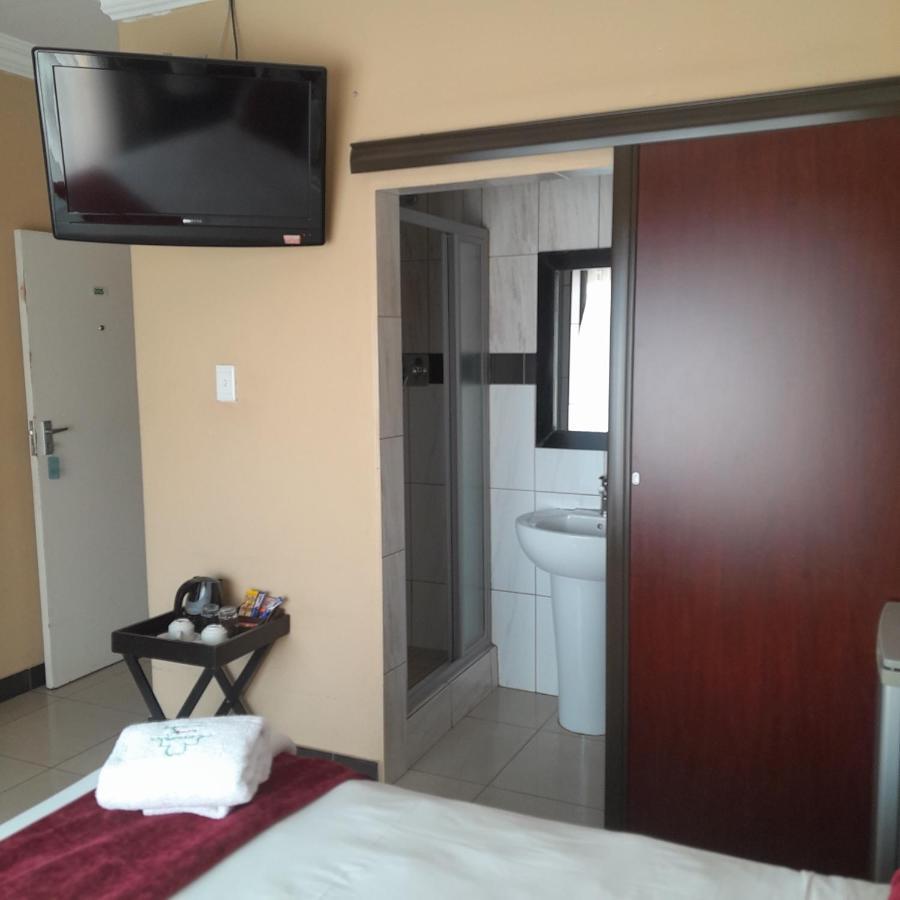 The Shamrock Hotel Polokwane Eksteriør bilde