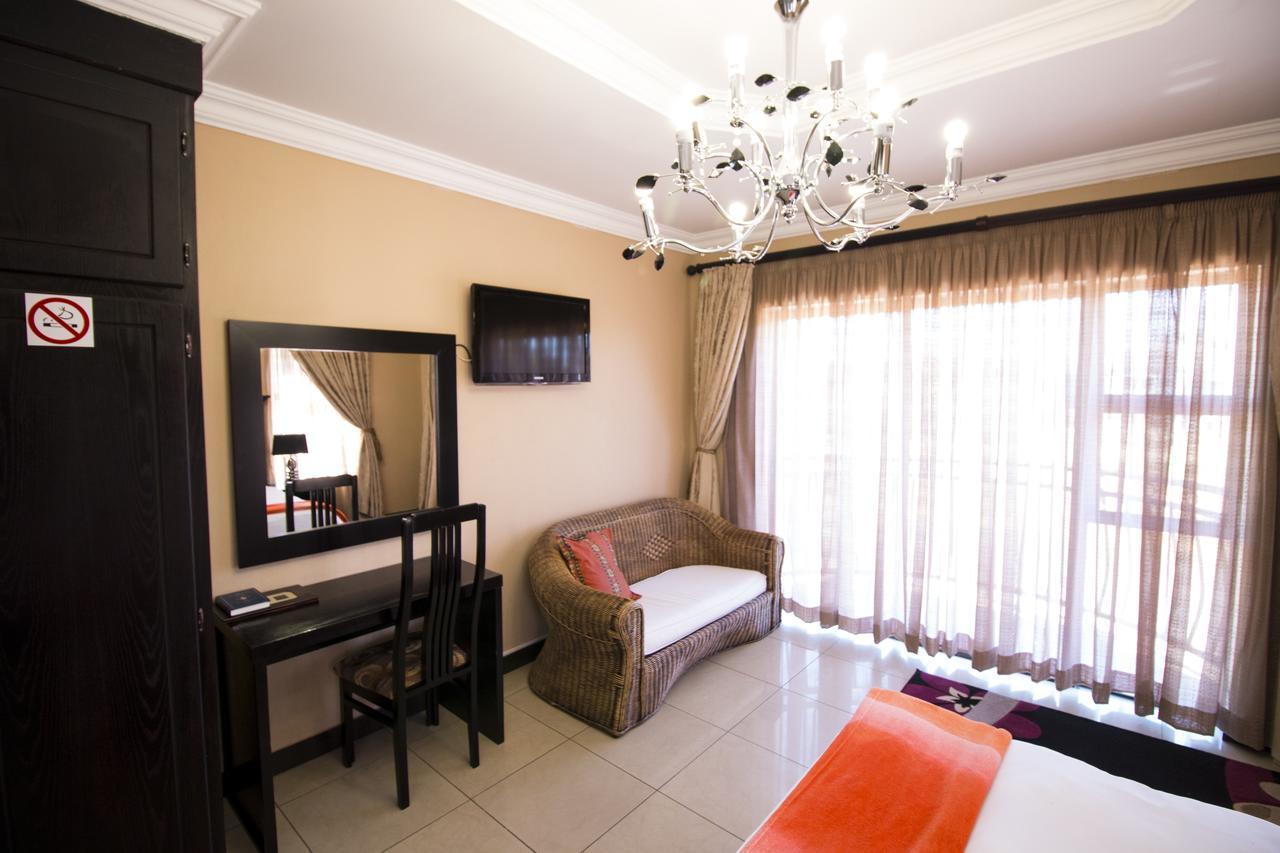 The Shamrock Hotel Polokwane Eksteriør bilde